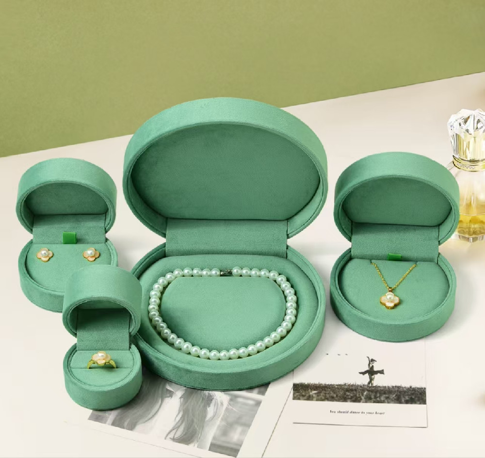Elevate Your Jewelry Brand with Luxury Gift Boxes